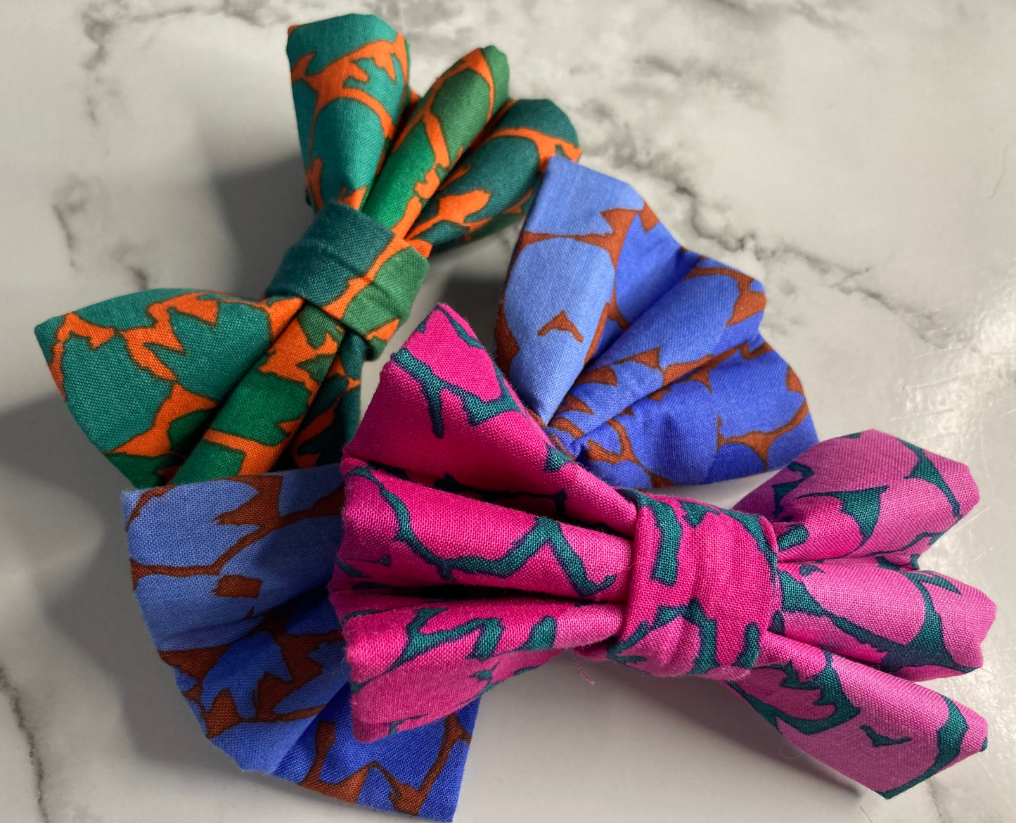 Ombre blue leaf dog bow tie, handmade pet bow tie, designer fabric, matching dog accessories
